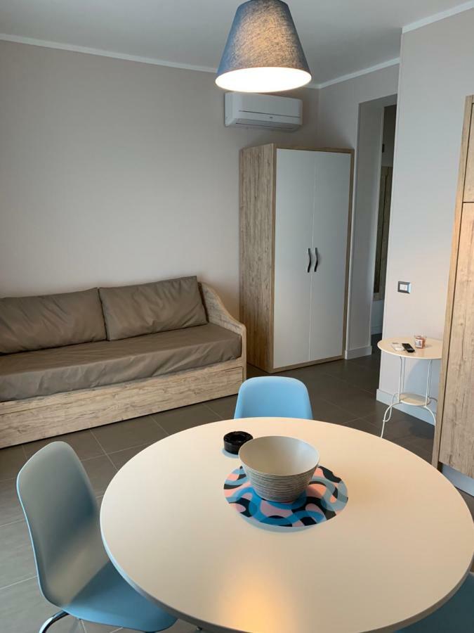 Red'S Apartments Torre Melissa Buitenkant foto